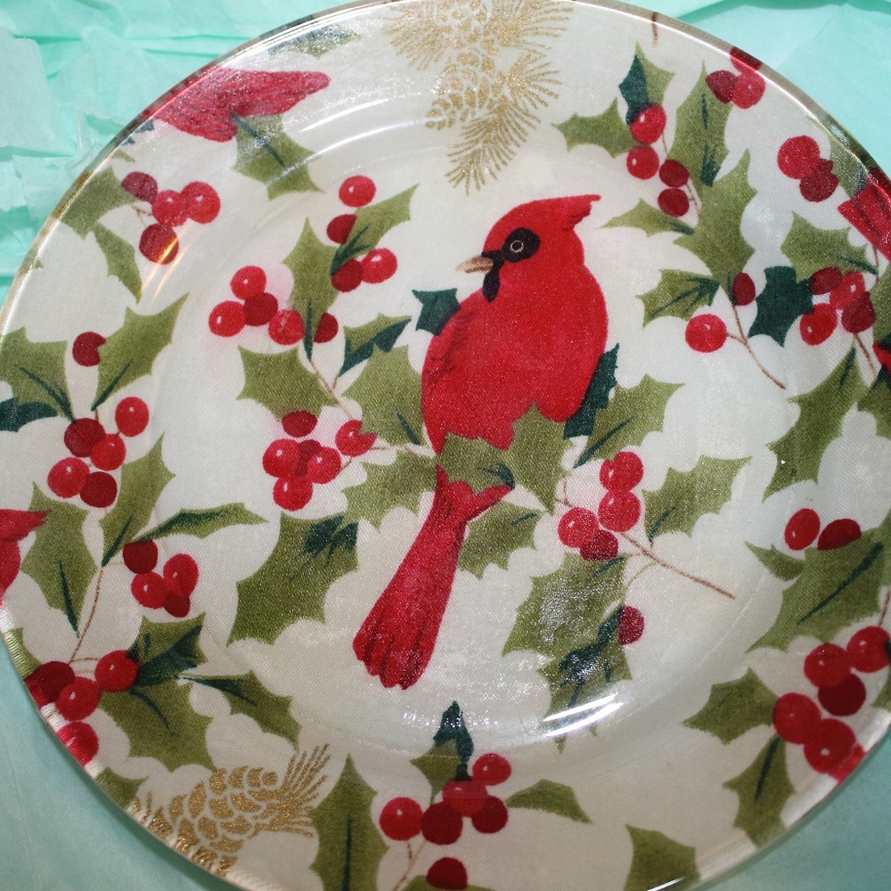 COPY - HP 11/20BEAUTIFUL CARDINAL & MISTLETOE DECOR PLATE